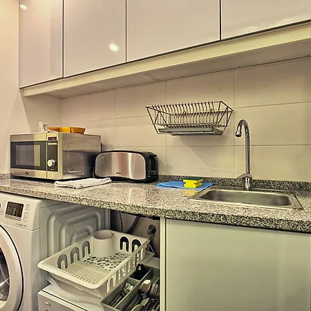 Sao Lazaro Apartmán *